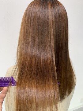 ルシック(LE CHIC) ロングスタイル/髪質改善/縮毛矯正