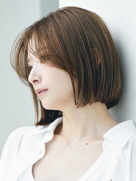 ソワネ 表参道(soigne) 表参道白髪ぼかしハイライトウルフショートヘアグレージュ40代