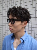 イントロバイフィーネ 渋谷(INTRO . by Fi-Ne)&nbsp;シャドウパーマルードセンターパート/渋谷/代々木