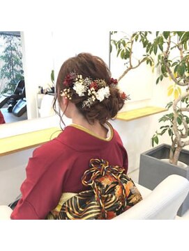 プリュム(Plume) 成人式、ヘアセット、着付け