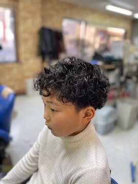 カットハウス パセリ オシャレキッズ☆スパイラルパーマ☆　<理容室>/メンズ/バーバー