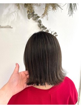 シルエット 美容室 脱白髪染め　シークレットハイライト　八戸30代40代50代60代