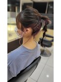 インナーカラーを可愛く魅せるポニテアレンジ