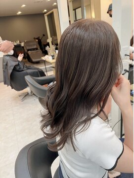 エリス ウメダ(Eliss umeda) ブリーチなしカラー