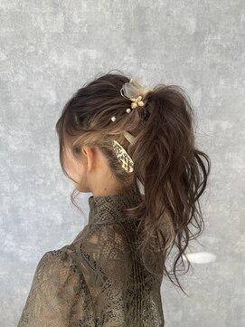 リング(RING) ポニーテールアレンジ