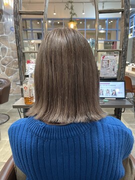 ヘアリゾートユア 新大久保店(hair resort YuA) ミルクティーベージュ