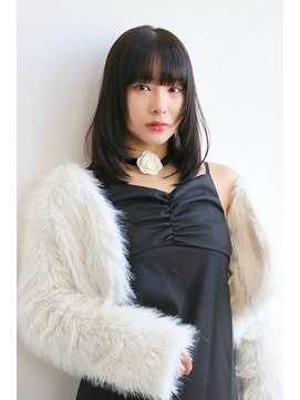 ディーエックス スリー(Dxxxx III) 2024流行る　ミディアムレイヤー