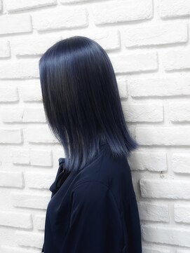 ビランチェ 池袋(bilancia) ネイビー/ブルー/レイヤーボブ/池袋