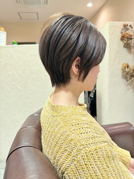 ルーリールー(Rulyru) 【京都・烏丸】 透明感ベージュショート 【ルーリールー】