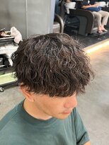 バース バイ ハピネス(BIRTH by happiness)&nbsp;波巻きパーマ/刈り上げ/アイブロウ/パーマ/ツイストスパイラル