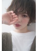 オリーブベージュショート
