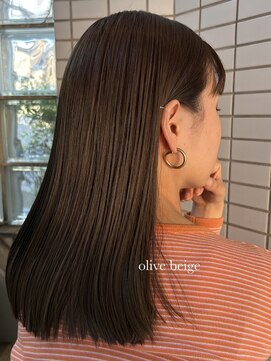 サロンドクロエ(Salon de Chloe) オリーブベージュ○やわらかくすみカラー