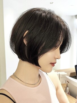 ローネス ギンザ(LONESS ginza) ショートボブ/ショート/丸みショート/ボブ/耳かけショート/銀座