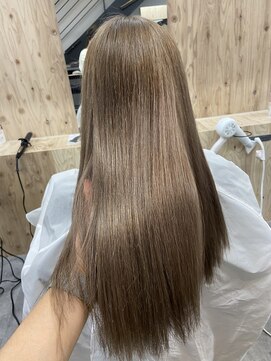 ヌープヘアーアイス(NUUP.hair ici) 夏◎ブリーチなしミルクティーベージュ透明感くびれヘア