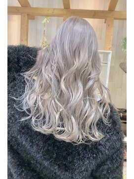 ラグーン(LAGOON) バレイヤージュグレージュハイライトダブルカラーケアブリーチ