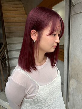 リアン(Lien) 透明感ローズピンク/ミディアム/ストレート