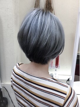 ミシェリー(misherry) 小顔くびれヘア20代30代40代ショートハイトーンビタミンカラー