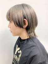 テトヘアー(teto hair) マッシュウルフ、インナーローライト、ホワイトブロンド
