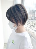 耳掛けシースルーショート