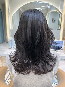 ロンドプランタン 恵比寿(Lond Printemps) レイヤーセミロング　くびれヘア　暗めのナチュラルブラウン