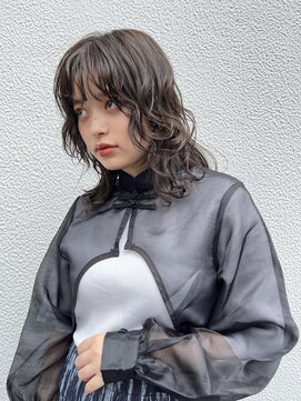 シスタ(SISTA) ウルフカットウルフパーマミディアムパーマチョコレートブラウン