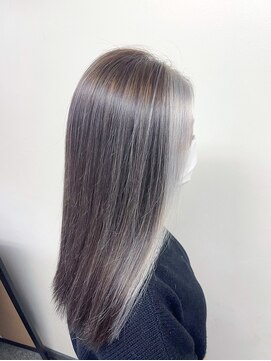 オアシスガーデン 横須賀中央店(Oasis GaRDEN) アクセントに!フェイスフレーミングシルバー