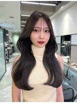 リリー(Lilley)&nbsp;(lilley内堀)韓国ヘア×透明感カラー×トレンド