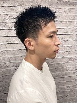 グレイスフル バーバープラチナム 六本木店(Graceful Barber platinum) メンズ/ショート/ツーブロック/スパイキー/束感/黒髪/刈り上げ