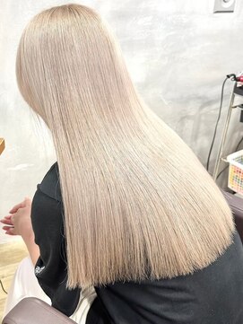 ロア 福岡天神本店(LORE) ダブルカラーベージュカラーケアブリーチカラーハイトーンカラー