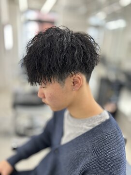 ラヴィズム 名駅店(LUVISM) 名古屋/メンズカット/メンズパーマ/眉毛/ツイスパ
