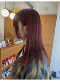 ナチュラルな姫カット×レッドブラウン