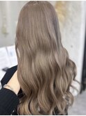 ダブルカラーミルクティーベージュレイヤーカット韓国ヘア