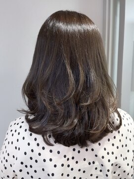 アントワープトーキョー(antwerp TOKYO) 30代40代50代コテ巻きワンカールで仕上げる大人レイヤー髪質改善