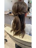 ハーフアップ
