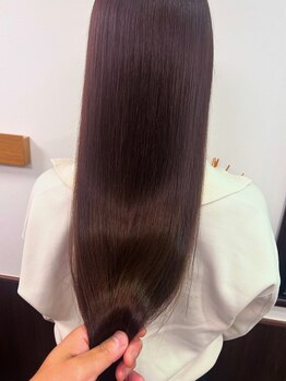 メリー(merry)の写真/髪質改善カラーはmerryにおまかせ!"ダメージレス×透明感"を叶えます。カラーで魅せる美髪へ♪