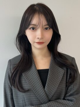 ソラ 広尾店(SORA) ロングレイヤー/ダークグレー/顔周りカット