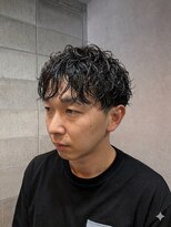 ワンワンオー バーバーショップ コンチネンタル(@110 BARBER SHOP continental)&nbsp;韓国風ツイスパマッシュツーブロック
