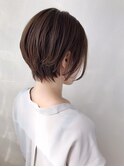 耳かけショートボブ