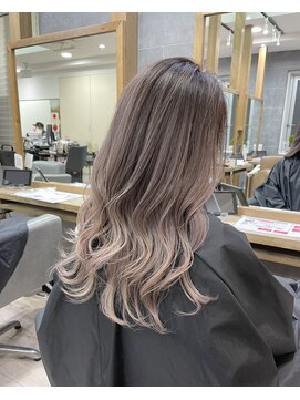 ジゼル(gisele) (稲毛)Perl beige