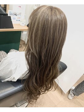 リシェールグリーン 越谷花田店(RICHAIR GREEN) ゆるふわカールロング×ハイライト×ベージュ
