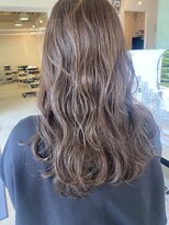 リノ(lino)&nbsp;ナチュラルハイライトカラー