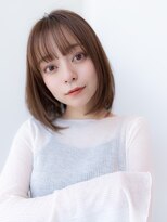 20代30代大人可愛い斜めバング/レイヤーカットグレージュカラー