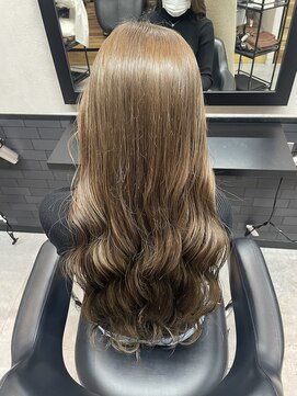 エンカウントバイマハロ 千葉(encount by mahalo) ベージュカラー