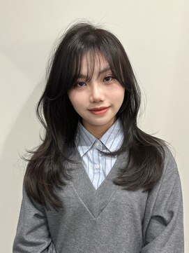 ユニコ(unico) 韓国風/レイヤー/小顔/前髪カット/髪質改善/グレージュ/透明感