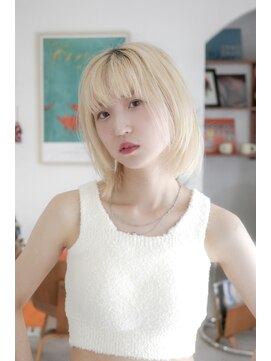 ニュイ(NUIT) ダブルカラーミルクティーベージュカラーケアブリーチ韓国ボブ