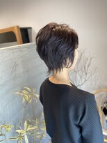 シスイ(sisui)&nbsp;くびれショート＋巻き髪アレンジ/ツヤブラウンカラー