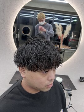 エイト チャタン 沖縄北谷店(EIGHT chatan) メンズパーマ