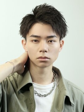 リップス 自由が丘(LIPPS) ツイストアップバング