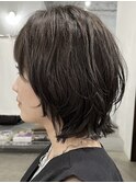 ウルフボブ レイヤーカット ラフウェーブ 大人女性 20代30代