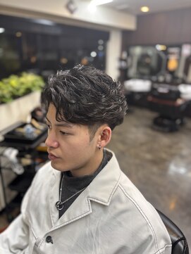 ドゥーエン(DoEN) 毛流れパーマ